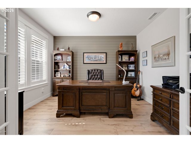 136 KLAZINA Ct, Woodland, WA 98674