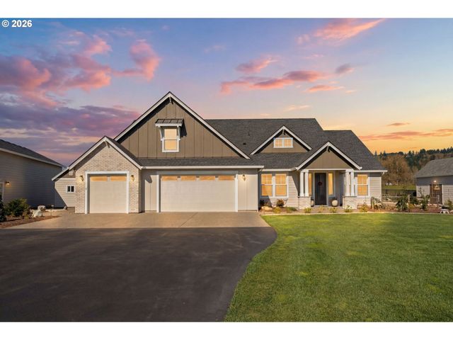 136 KLAZINA Ct, Woodland, WA 98674