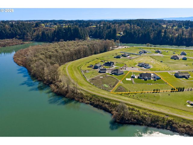 136 KLAZINA Ct, Woodland, WA 98674