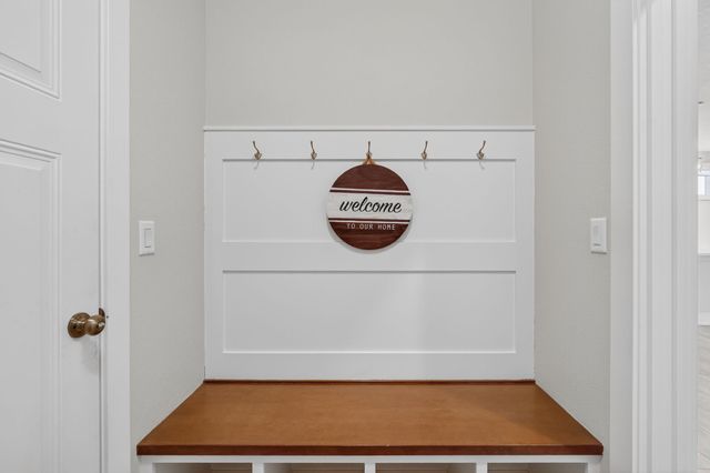 2710 22nd Street SW, Altoona, IA 50009