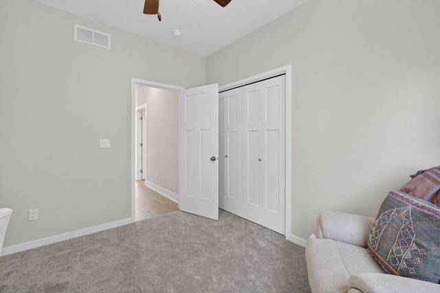 2710 22nd Street SW, Altoona, IA 50009