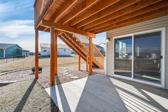 2710 22nd Street SW, Altoona, IA 50009