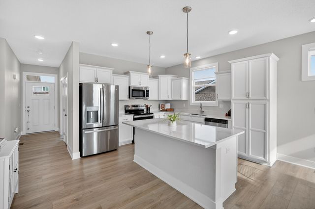 2710 22nd Street SW, Altoona, IA 50009