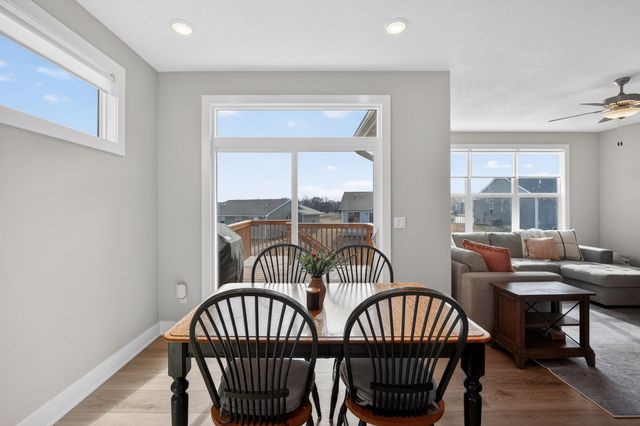 2710 22nd Street SW, Altoona, IA 50009