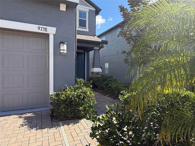 9738 LITTLE BLUESTEM DRIVE, Land O Lakes, FL 34637