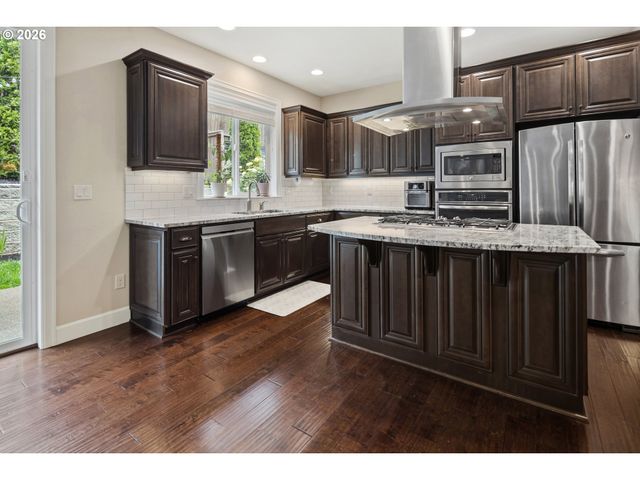 12973 Nw ETHAN Dr, Portland, OR 97229