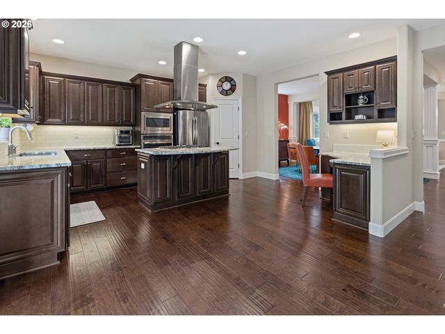 12973 Nw ETHAN Dr, Portland, OR 97229