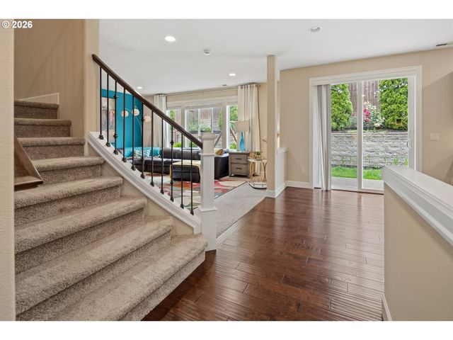 12973 Nw ETHAN Dr, Portland, OR 97229
