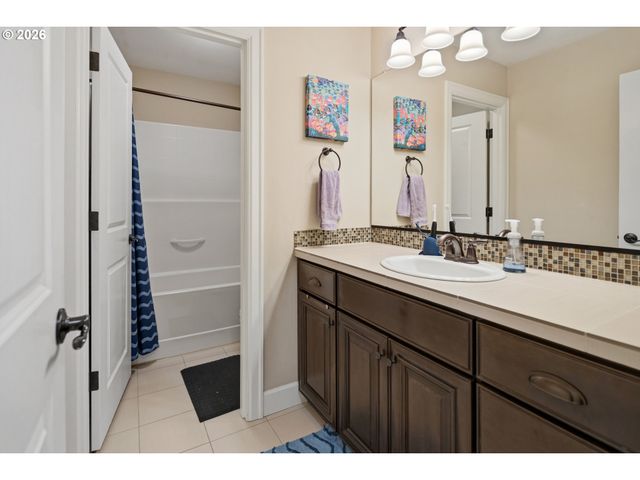 12973 Nw ETHAN Dr, Portland, OR 97229