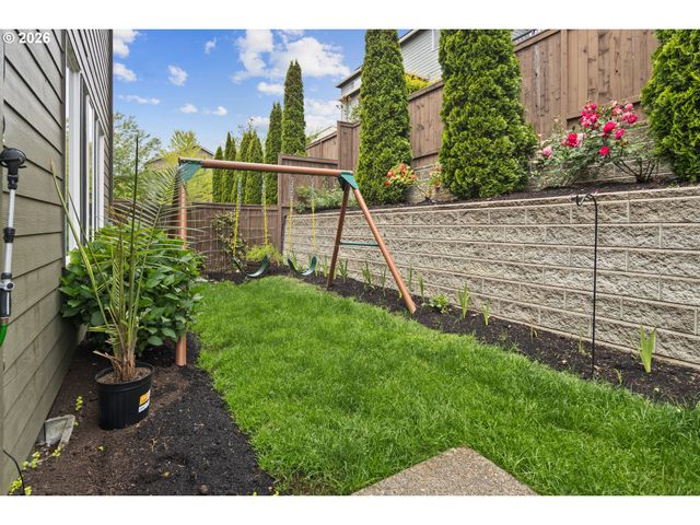 12973 Nw ETHAN Dr, Portland, OR 97229