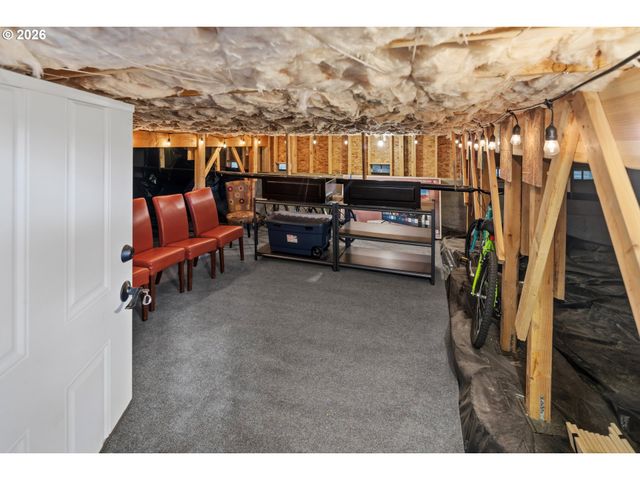 12973 Nw ETHAN Dr, Portland, OR 97229