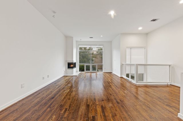 4060 Travis Street 12, Dallas, TX 75204