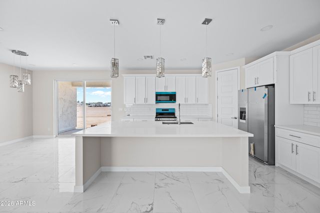 2228 S HASSAYAMPA Road, Tonopah, AZ 85354