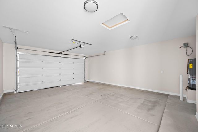 2228 S HASSAYAMPA Road, Tonopah, AZ 85354