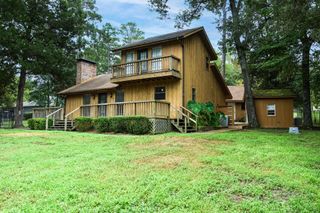 327 Dailey Road, Crockett, TX 75835