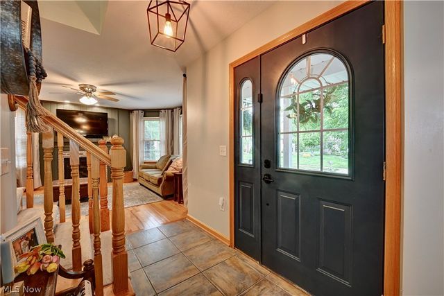 104 Pinedale Drive, Dover, OH 44622