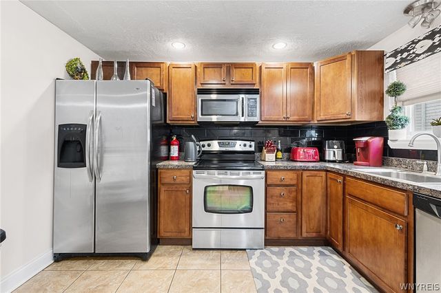 216 Summer Street 6, Buffalo, NY 14222