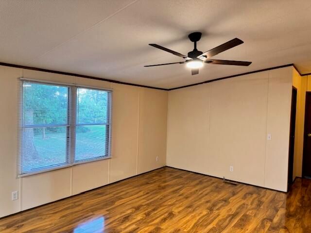 5173 Benenhaley Road, Dalzell, SC 29040