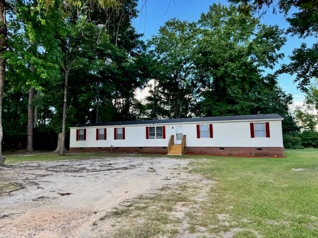 5173 Benenhaley Road, Dalzell, SC 29040