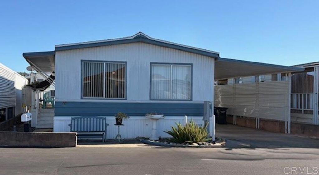 106 Pheasant Lane 106, Oceanside, CA 92057