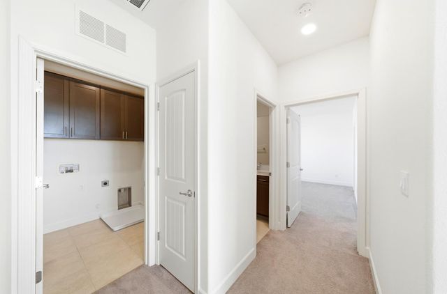 10517 Etude Way, Elk Grove, CA 95757