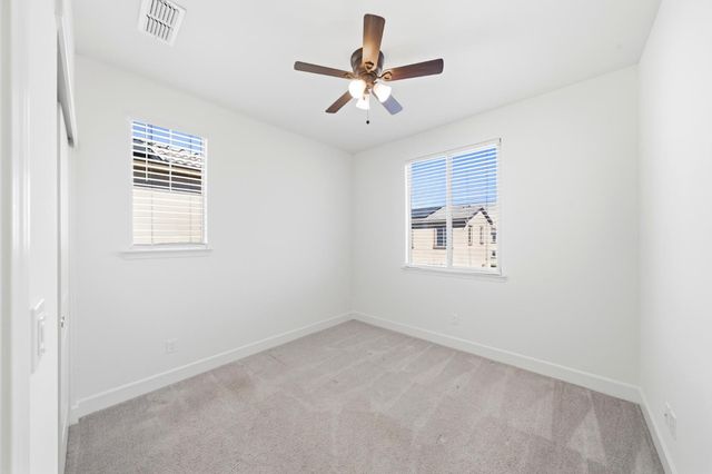 10517 Etude Way, Elk Grove, CA 95757