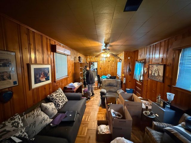 857 MAPLE DR, Memphis, TN 38108