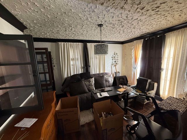 857 MAPLE DR, Memphis, TN 38108