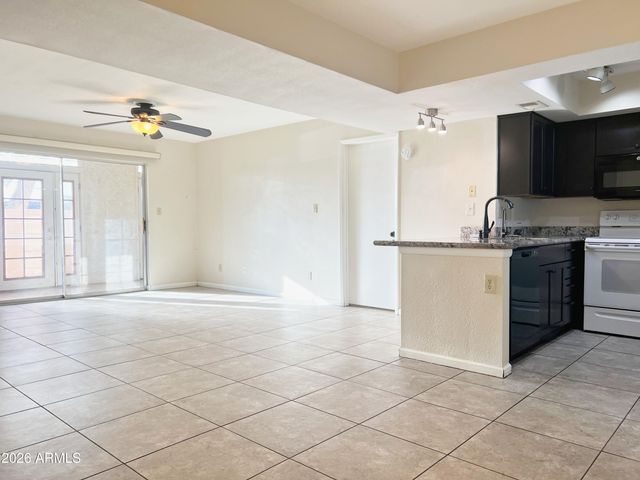 540 N May Street 1135, Mesa, AZ 85201