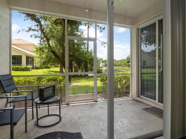 9011 Sand Shot Way, Port St. Lucie, Port St Lucie, FL 34986