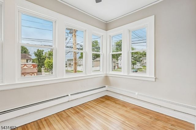 301 E 9Th Ave, Roselle Boro, NJ 07203