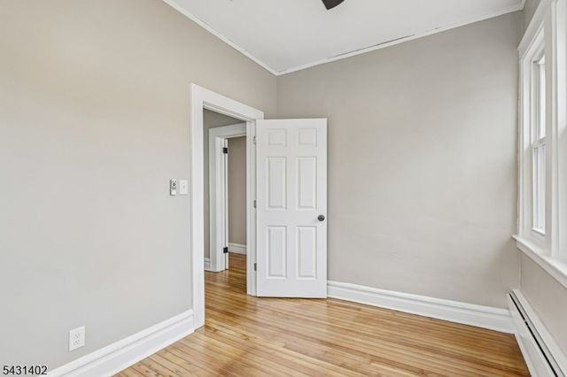 301 E 9Th Ave, Roselle Boro, NJ 07203