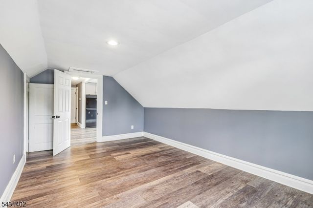 301 E 9Th Ave, Roselle Boro, NJ 07203
