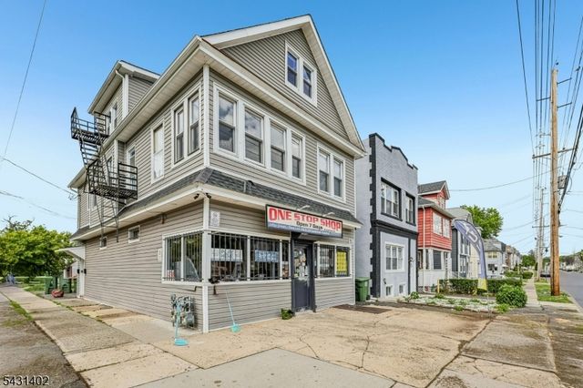 301 E 9Th Ave, Roselle Boro, NJ 07203