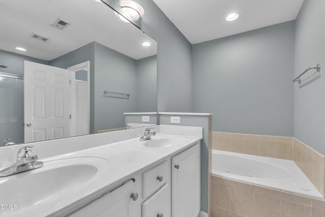 4308 Flintlock Lane, Durham, NC 27704