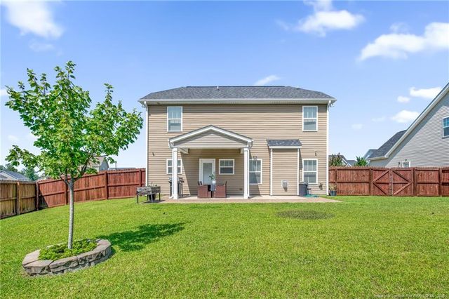 150 Pendleton Street, Raeford, NC 28376