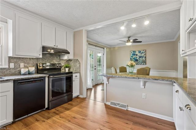 302 Tide Mill RD, Yorktown, VA 23693
