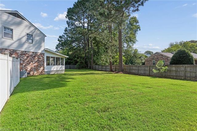 302 Tide Mill RD, Yorktown, VA 23693