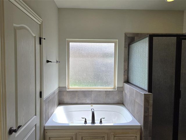 13131 Red Oak Drive, Midwest City, OK 73020