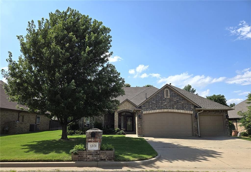13131 Red Oak Drive, Midwest City, OK 73020