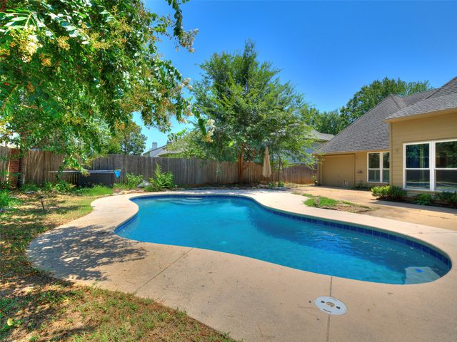 5413 E 110th Street, Tulsa, OK 74137