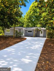 45 New Bridge Road, Cleveland, GA 30528