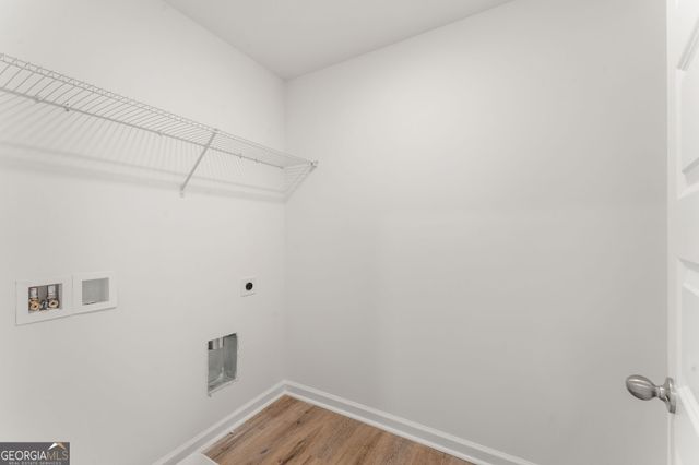 104 Bluefin Street, Adairsville, GA 30103