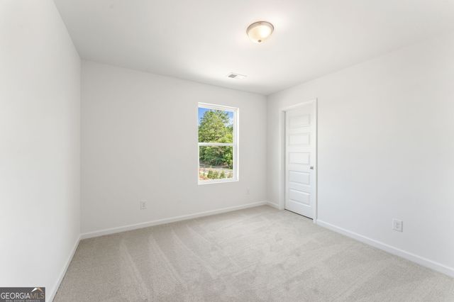 104 Bluefin Street, Adairsville, GA 30103