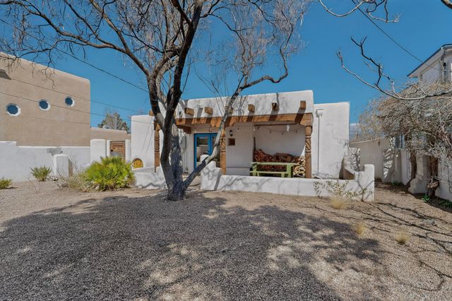 1515 Anderson Place SE, Albuquerque, NM 87108