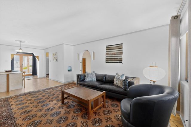 1515 Anderson Place SE, Albuquerque, NM 87108