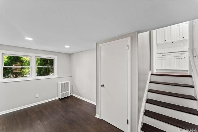 6 Valley View Terrace, Suffern, NY 10901