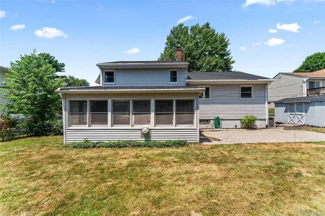 6 Valley View Terrace, Suffern, NY 10901