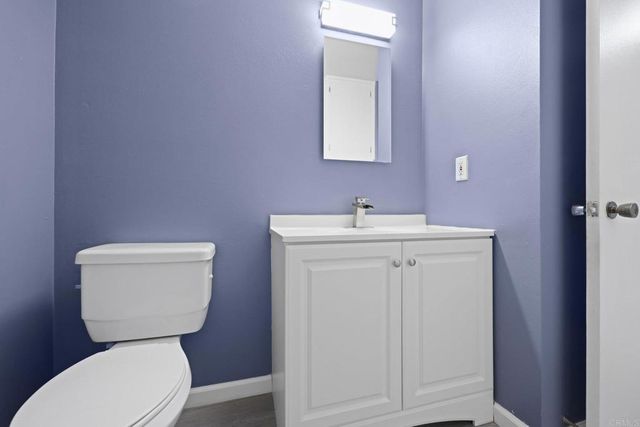 444 Ridgeway Ct, Spring Valley, CA 91977