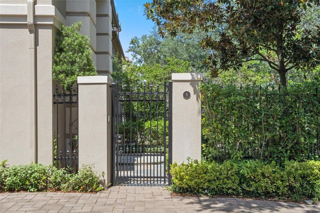 5025 Tangle Lane A, Houston, TX 77056